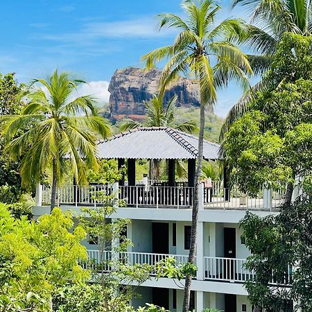 Lakmini Lodge Sigiriya Eksteriør billede