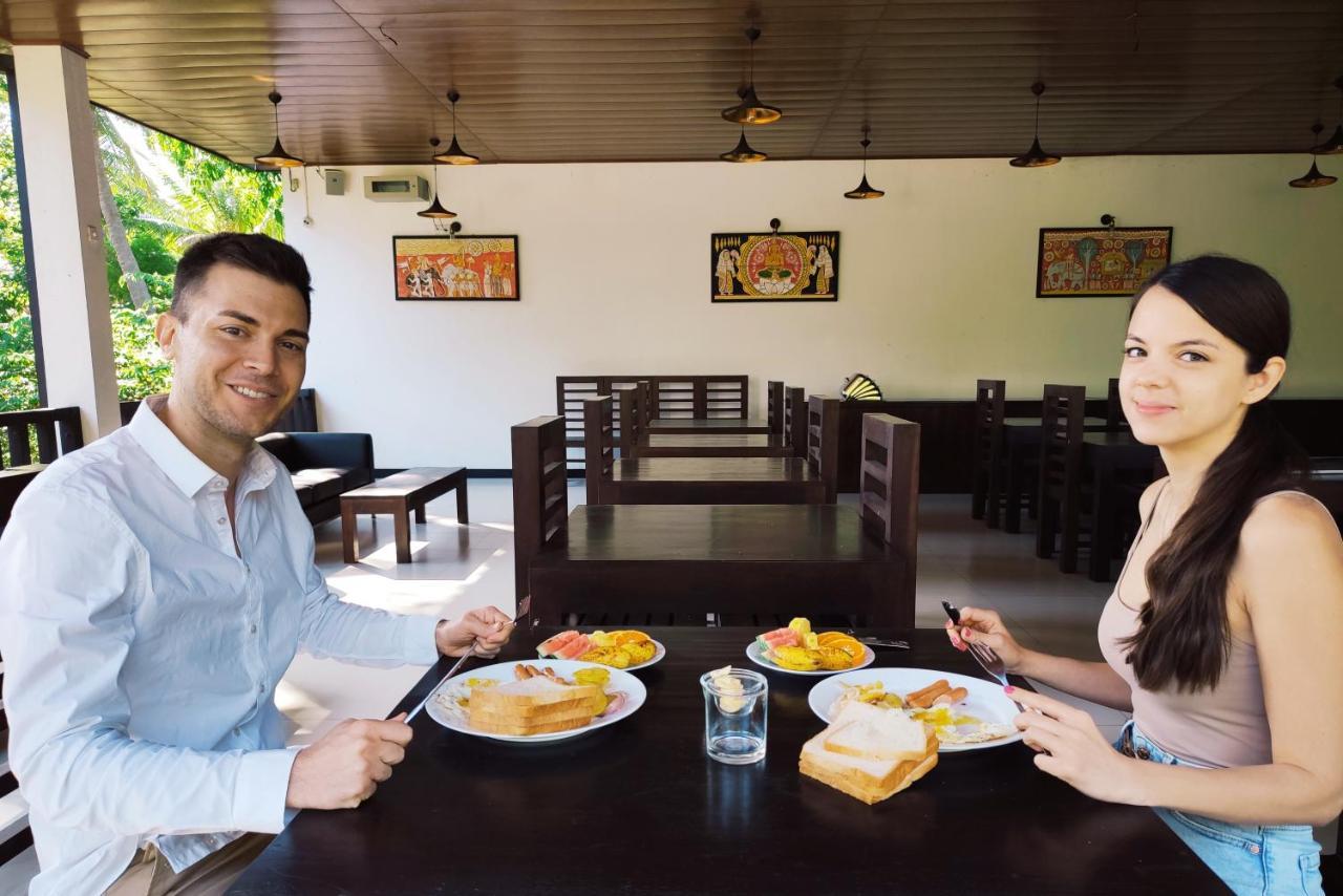 Lakmini Lodge Sigiriya Eksteriør billede